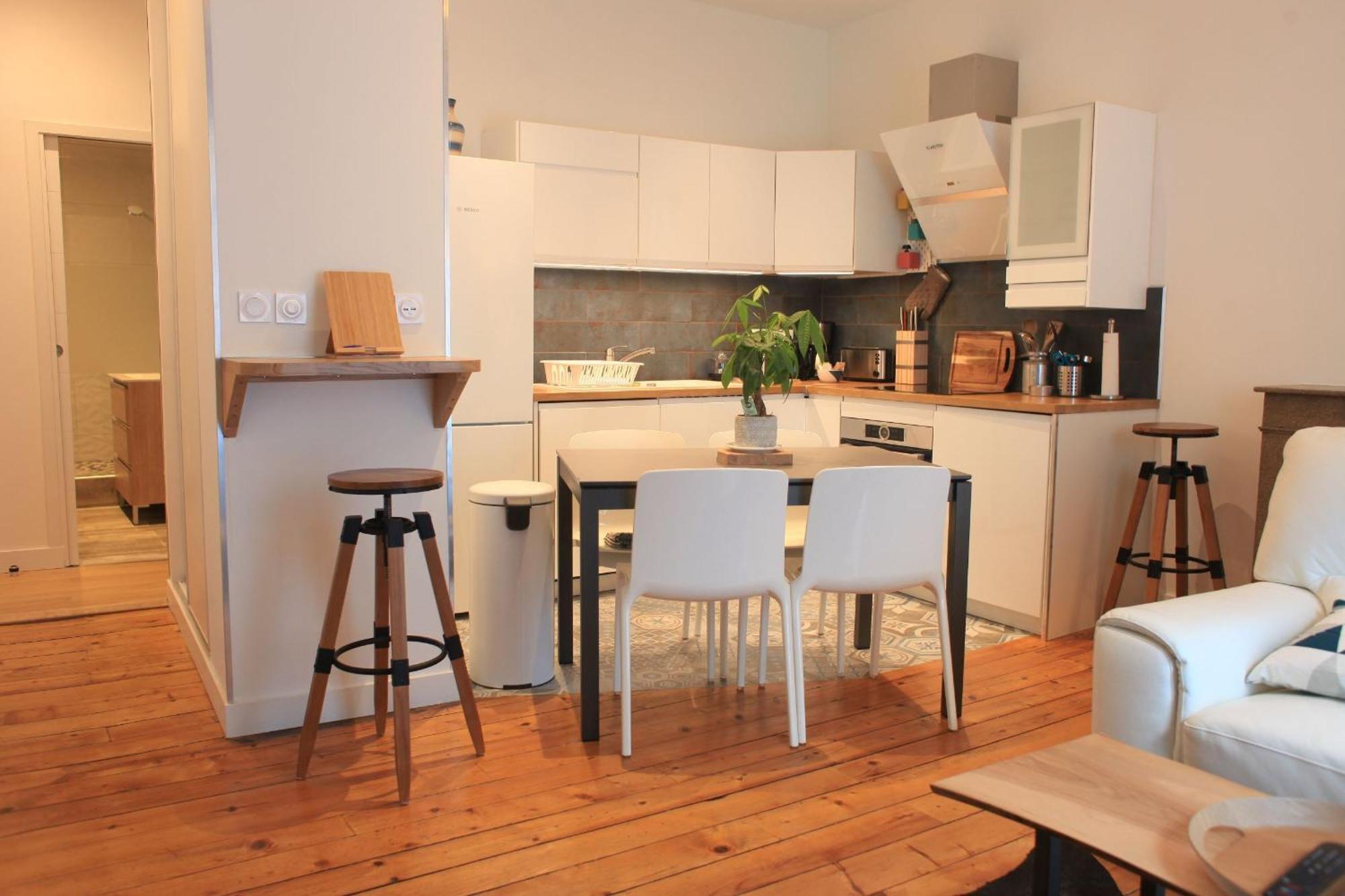 Hotegam Agency, 70 Rue Thiers Championnet, Close Sncf, New & Design, 2 Bedrooms, 1 Office Grenoble