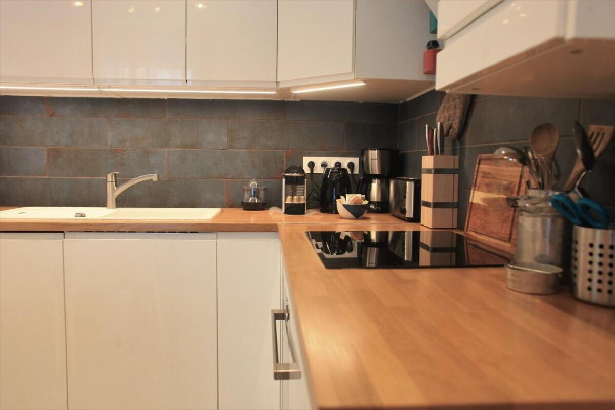 Hotegam Agency, 70 Rue Thiers Championnet, Close Sncf, New & Design, 2 Bedrooms, 1 Office