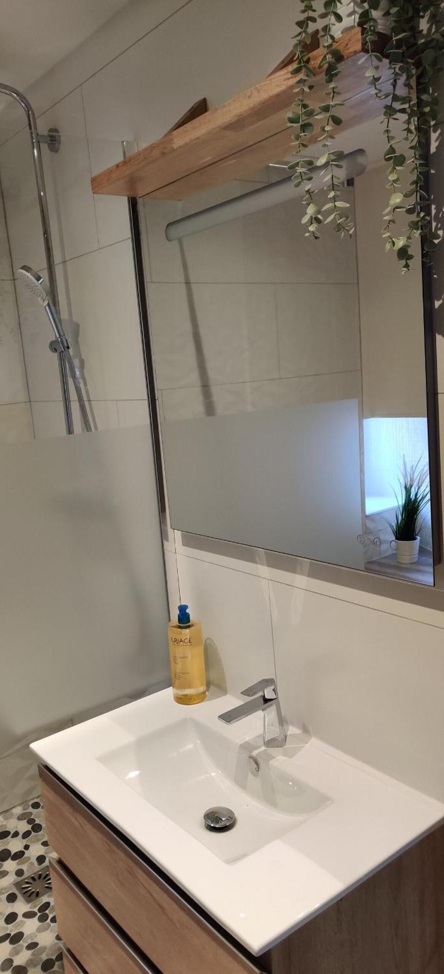 Apartment Hotegam Agency, 70 Rue Thiers Championnet, Close Sncf, New & Design, 2 Bedrooms, 1 Office